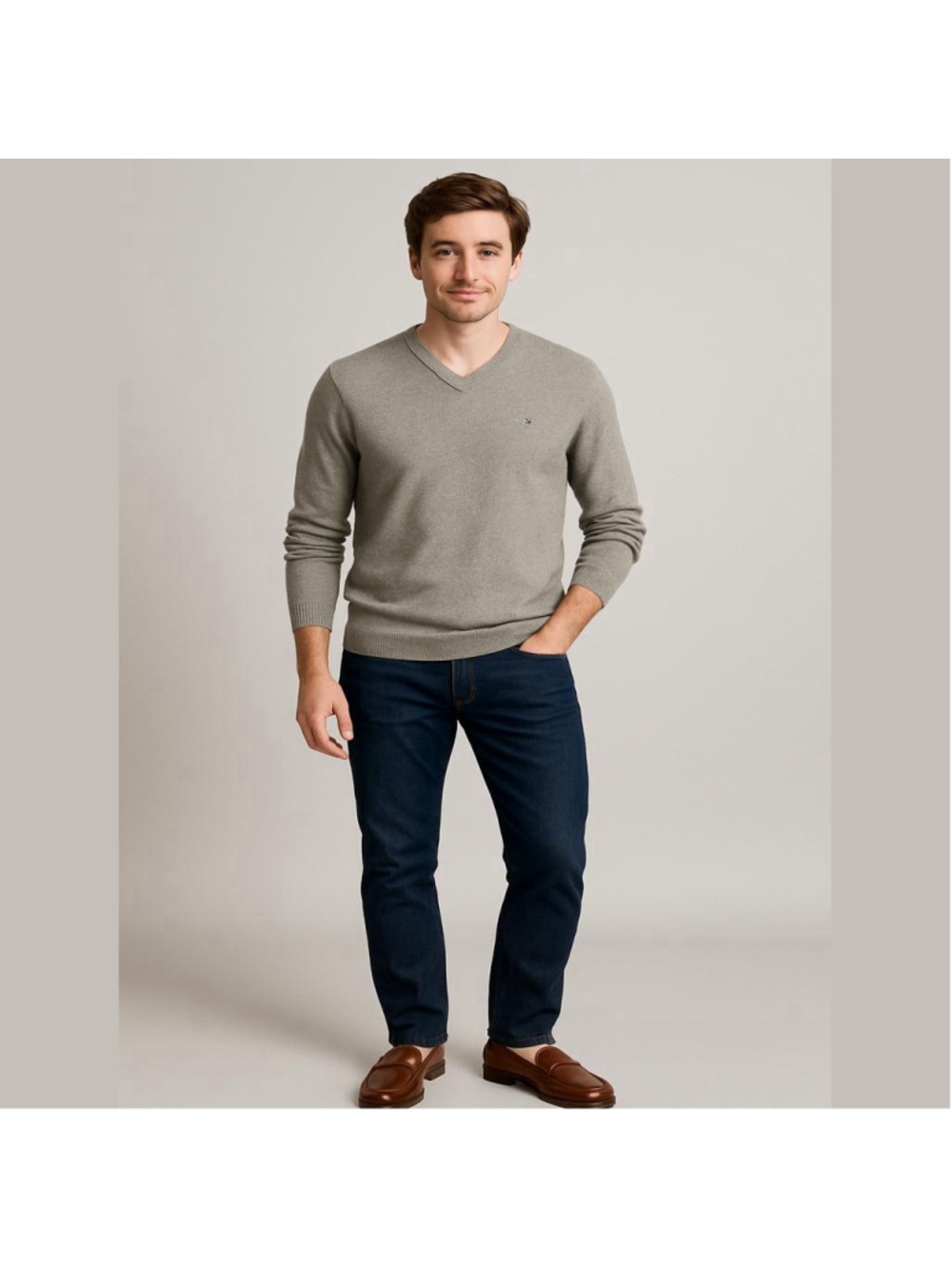Tommy Hilfiger Mens V Neck Pullover Sweater Small
